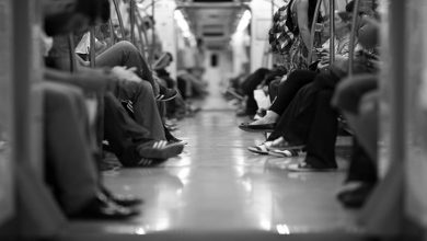 Photo of İnsanlar Niçin, Ne Zaman ve Ne Tür Uyma Davranışları Gösterir?